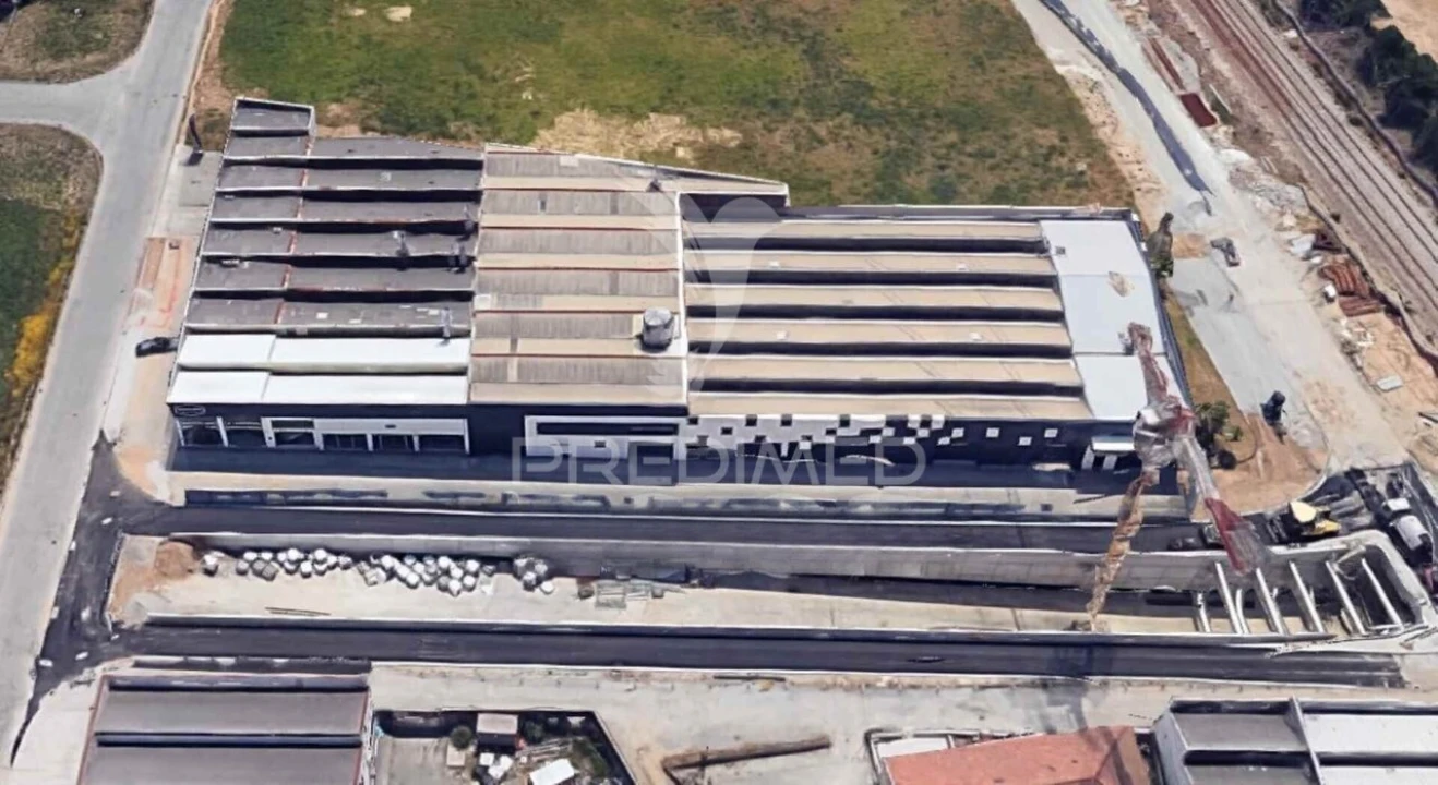 Armazém para Venda em Silvalde Foto 10