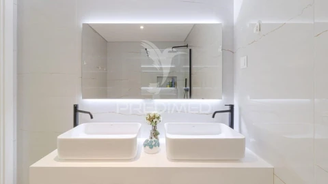 Apartamento T2 para Venda em Glória e Vera Cruz