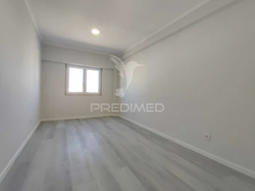 Apartamento T4 para Venda em Amora