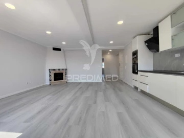 Apartamento T4 para Venda em Amora