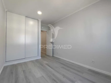 Apartamento T4 para Venda em Amora