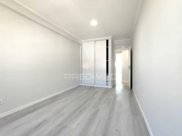 Apartamento T4 para Venda em Amora