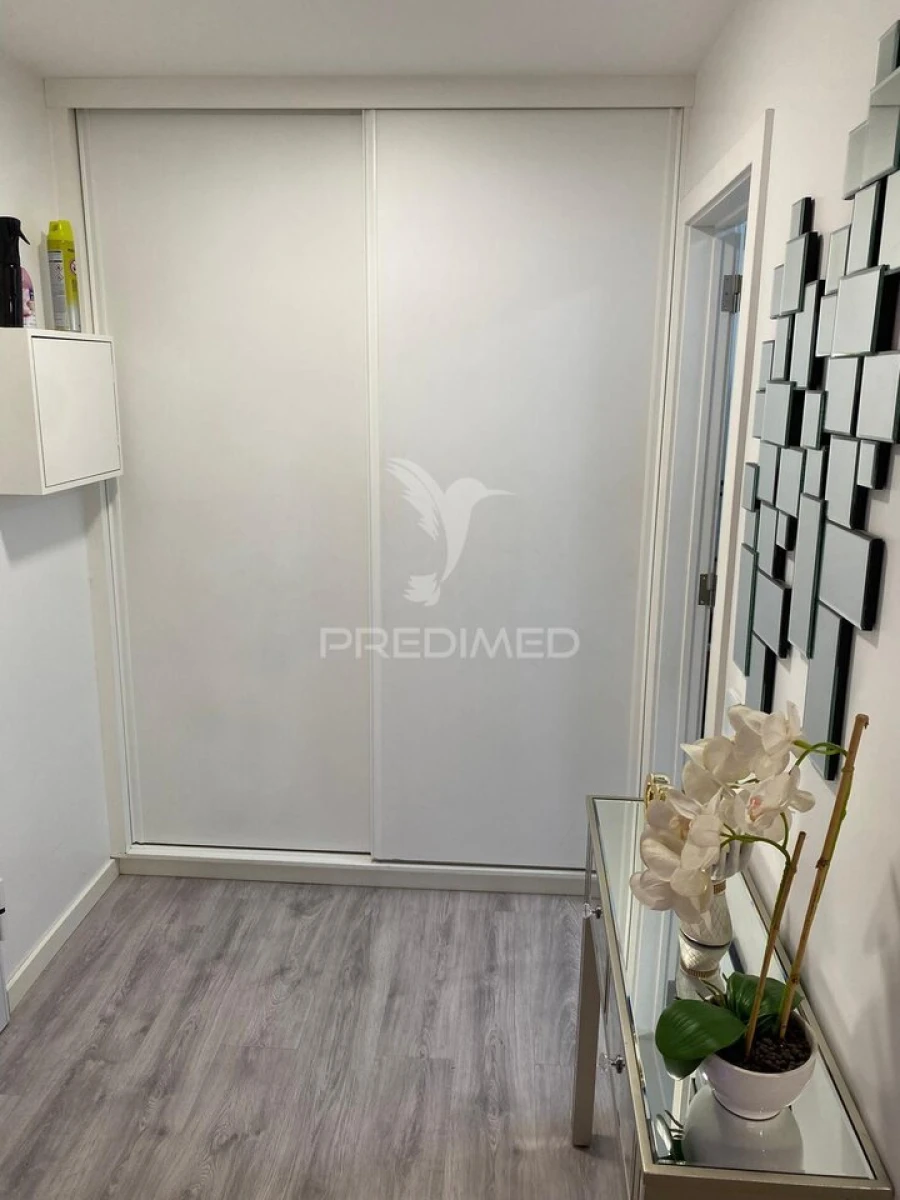 Apartamento T3 para Venda em Corroios Foto 5