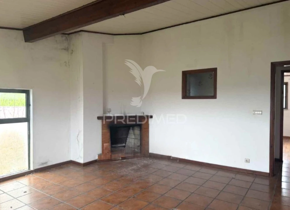 Moradia T4 para Venda em Vila Nova de Monsarros Foto 5