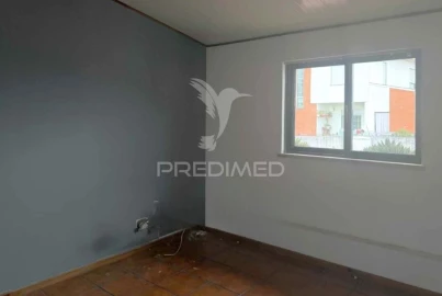 Moradia T4 para Venda em Vila Nova de Monsarros