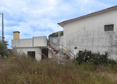 Moradia T4 para Venda em Vila Nova de Monsarros