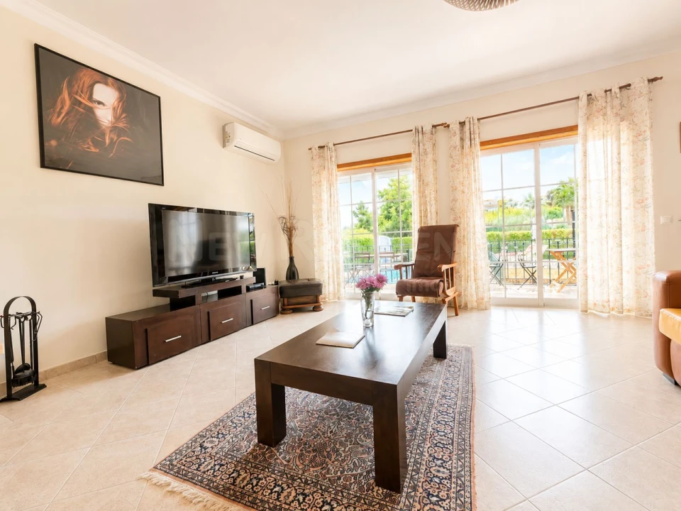 Moradia T5 para Venda em Albufeira e Olhos de Água Foto 20