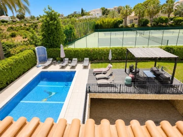 Moradia T5 para Venda em Albufeira e Olhos de Água