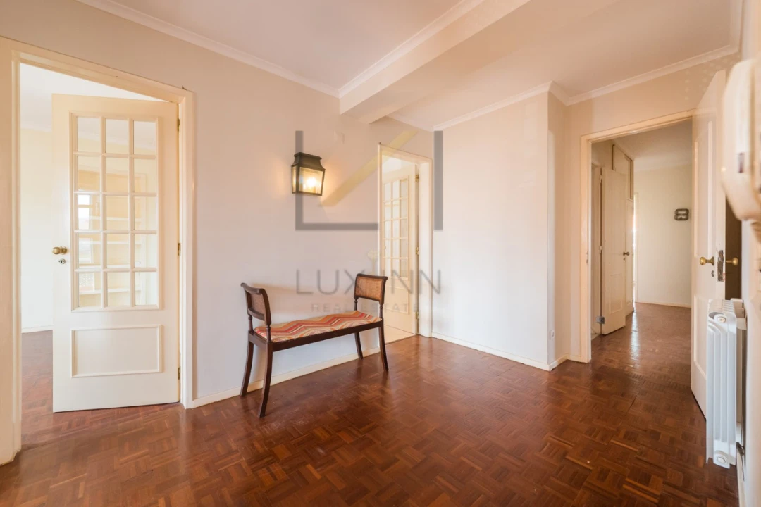 Apartamento T4 para Venda em Oeiras e São Julião da Barra, Paço de Arcos e Caxias Foto 2