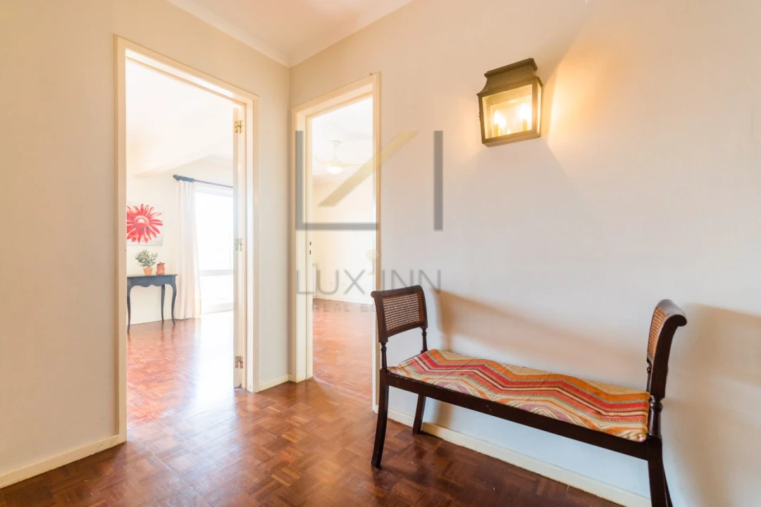 Apartamento T4 para Venda em Oeiras e São Julião da Barra, Paço de Arcos e Caxias Foto 3