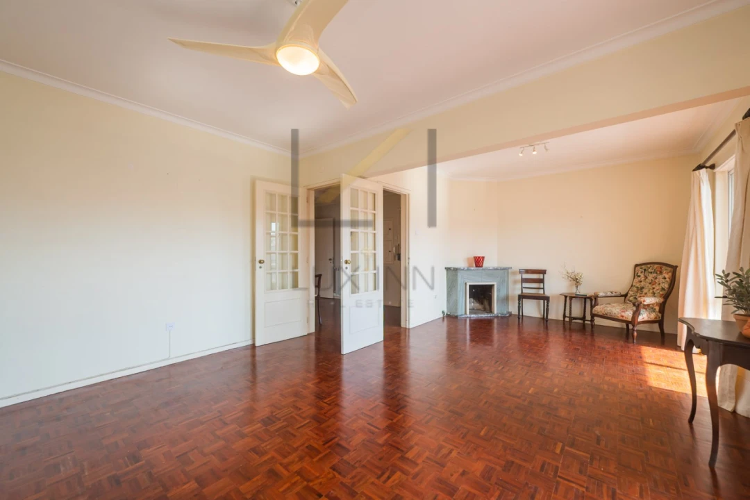 Apartamento T4 para Venda em Oeiras e São Julião da Barra, Paço de Arcos e Caxias Foto 9