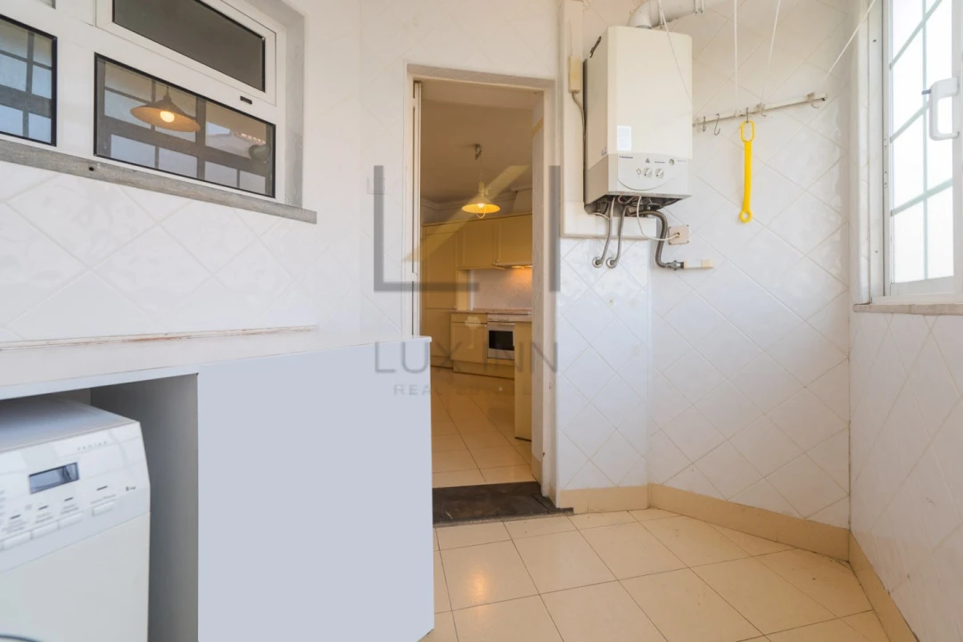 Apartamento T4 para Venda em Oeiras e São Julião da Barra, Paço de Arcos e Caxias Foto 19