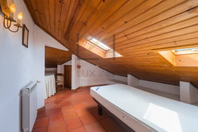 Apartamento T4 para Venda em Oeiras e São Julião da Barra, Paço de Arcos e Caxias
