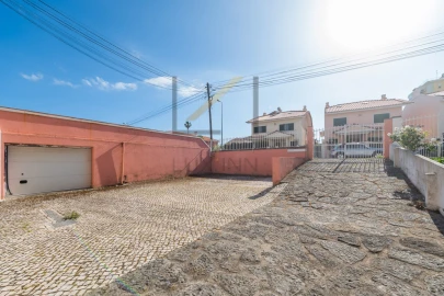 Apartamento T4 para Venda em Oeiras e São Julião da Barra, Paço de Arcos e Caxias