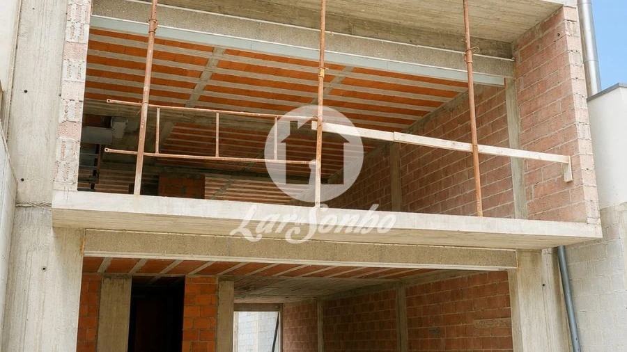 Moradia T3 para Venda em Nogueira, Fraião e Lamaçães