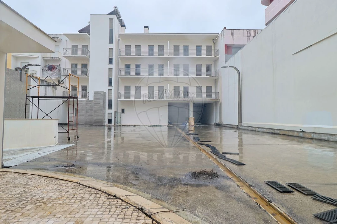 Apartamento T3 para Venda em Sé Nova, Santa Cruz, Almedina e São Bartolomeu Foto 29