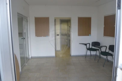 Armazém para Venda em São Silvestre