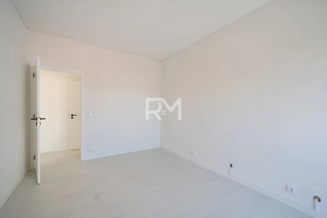 Apartamento T3 para Arrendamento em Matosinhos e Leça da Palmeira Foto 24