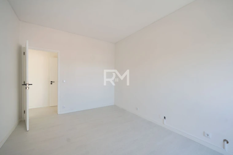 Apartamento T3 para Arrendamento em Matosinhos e Leça da Palmeira Foto 24