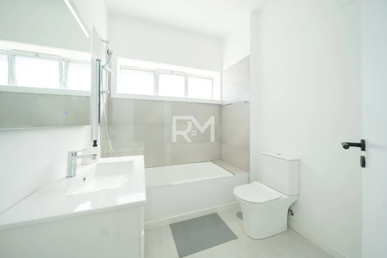 Apartamento T3 para Arrendamento em Matosinhos e Leça da Palmeira Foto 25
