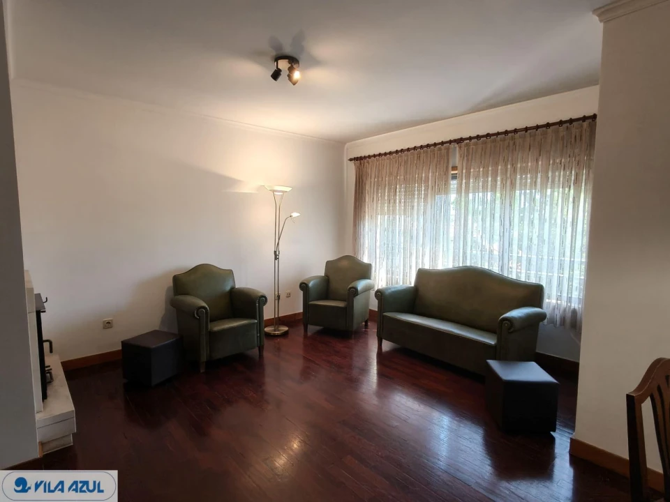 Apartamento T2 para Arrendamento em Lordelo do Ouro e Massarelos Foto 5