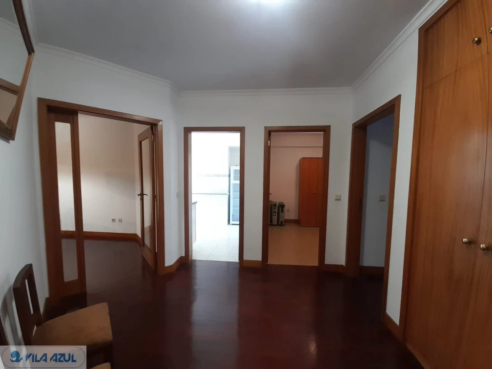 Apartamento T2 para Arrendamento em Lordelo do Ouro e Massarelos Foto 8
