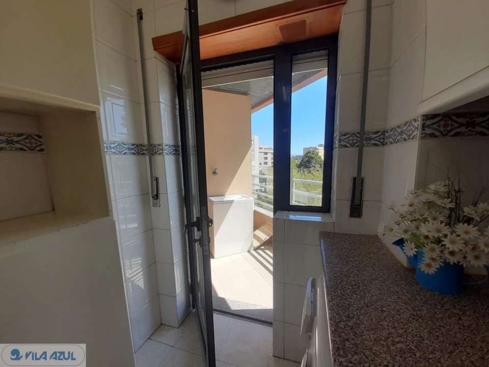 Apartamento T2 para Arrendamento em Lordelo do Ouro e Massarelos Foto 26