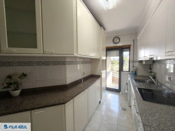 Apartamento T2 para Arrendamento em Lordelo do Ouro e Massarelos