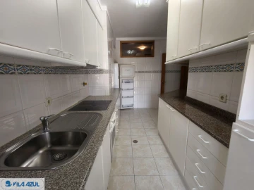 Apartamento T2 para Arrendamento em Lordelo do Ouro e Massarelos