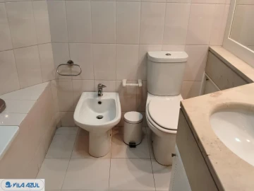 Apartamento T2 para Arrendamento em Lordelo do Ouro e Massarelos