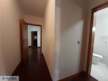 Apartamento T2 para Arrendamento em Lordelo do Ouro e Massarelos