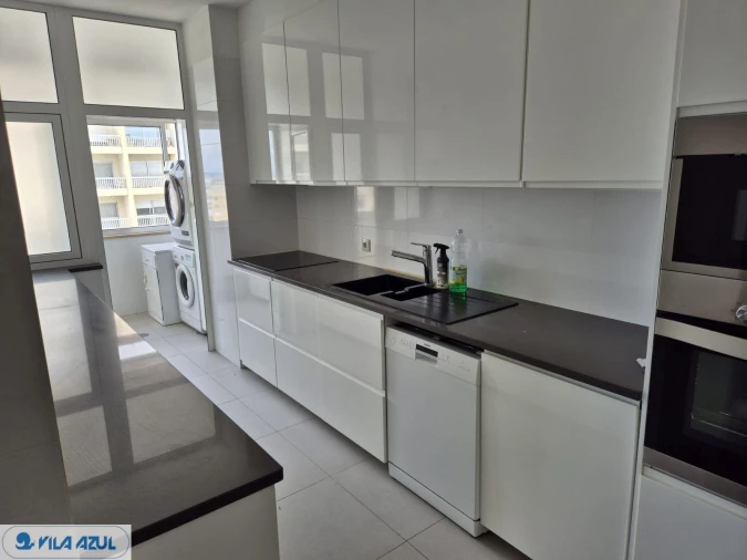 Apartamento T4 para Arrendamento em Cedofeita, Santo Ildefonso, Sé, Miragaia, São Nicolau e Vitória Foto 8