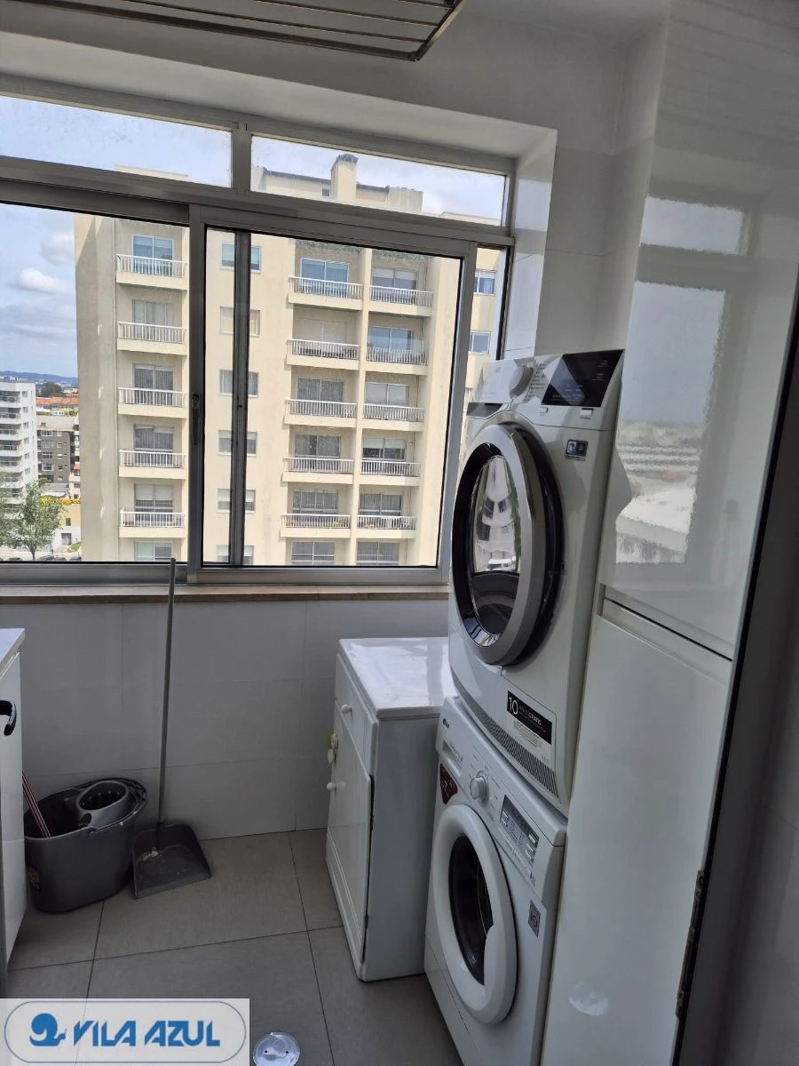 Apartamento T4 para Arrendamento em Cedofeita, Santo Ildefonso, Sé, Miragaia, São Nicolau e Vitória Foto 10