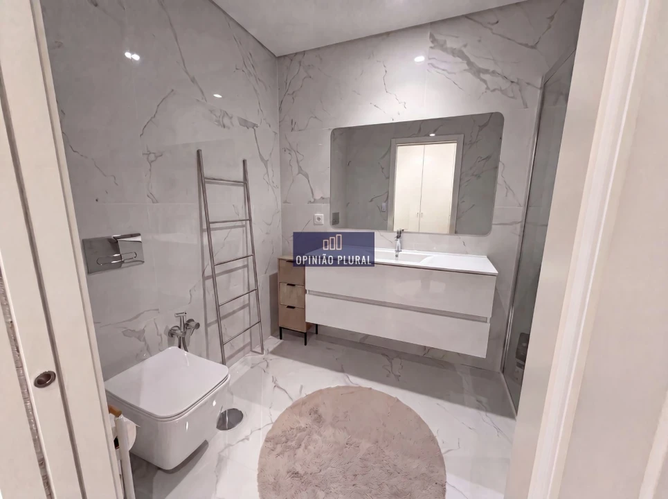 Apartamento T2 para Venda em Avintes Foto 10