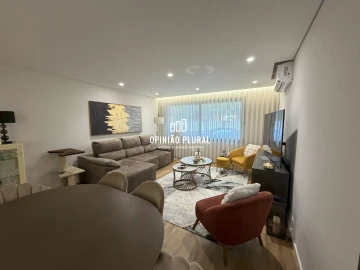 Apartamento T2 para Venda em Avintes