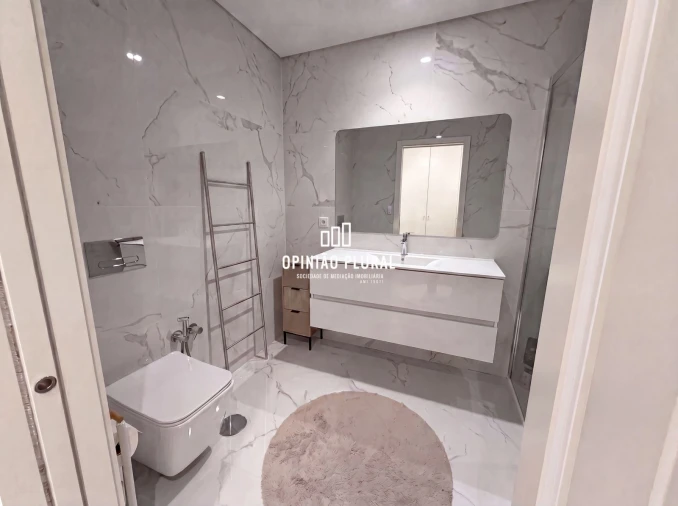 Apartamento T2 para Venda em Avintes Foto 10
