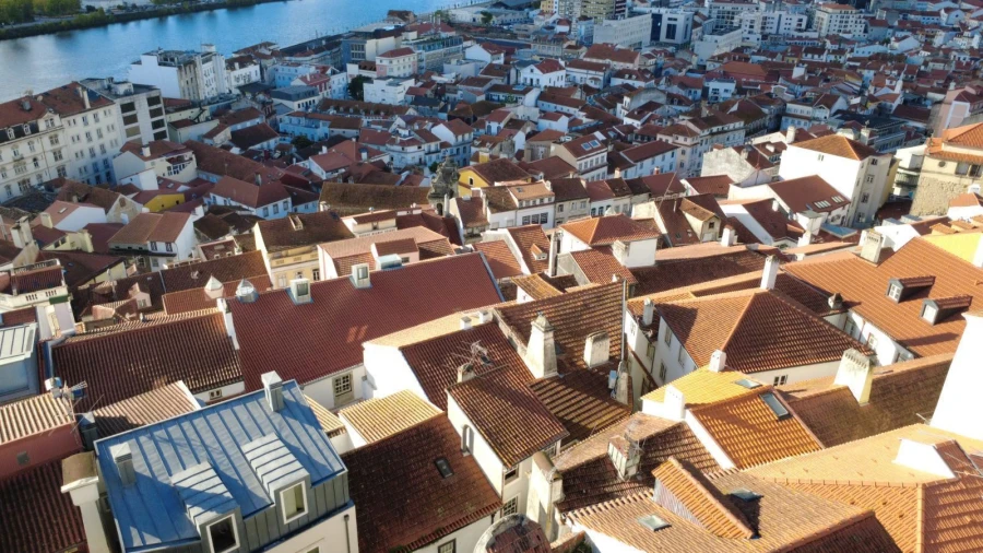 Moradia T4 para Venda em Sé Nova, Santa Cruz, Almedina e São Bartolomeu Foto 13