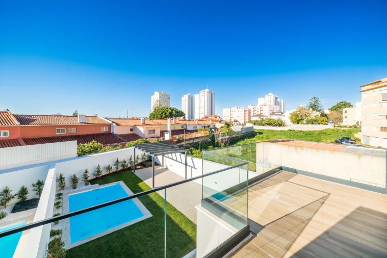 Moradia T4 para Venda em Carcavelos e Parede Foto 20