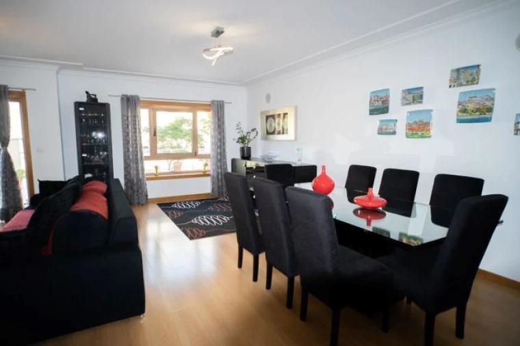 Apartamento T3 para Venda em São Domingos de Rana Foto 5