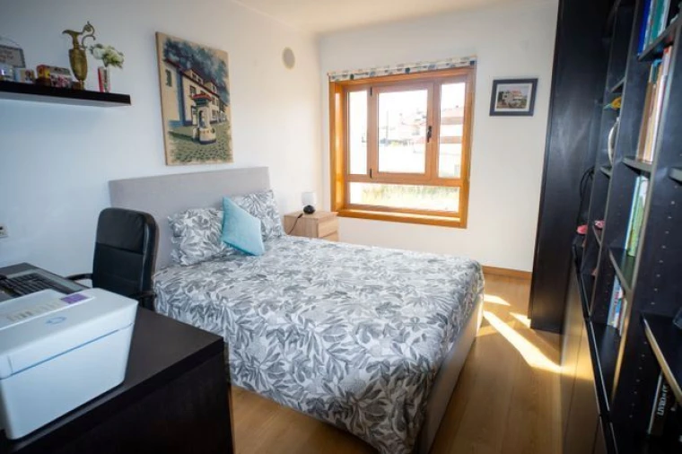 Apartamento T3 para Venda em São Domingos de Rana Foto 12