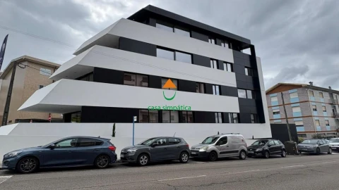 Apartamento T4 para Venda em Gondomar (São Cosme), Valbom e Jovim