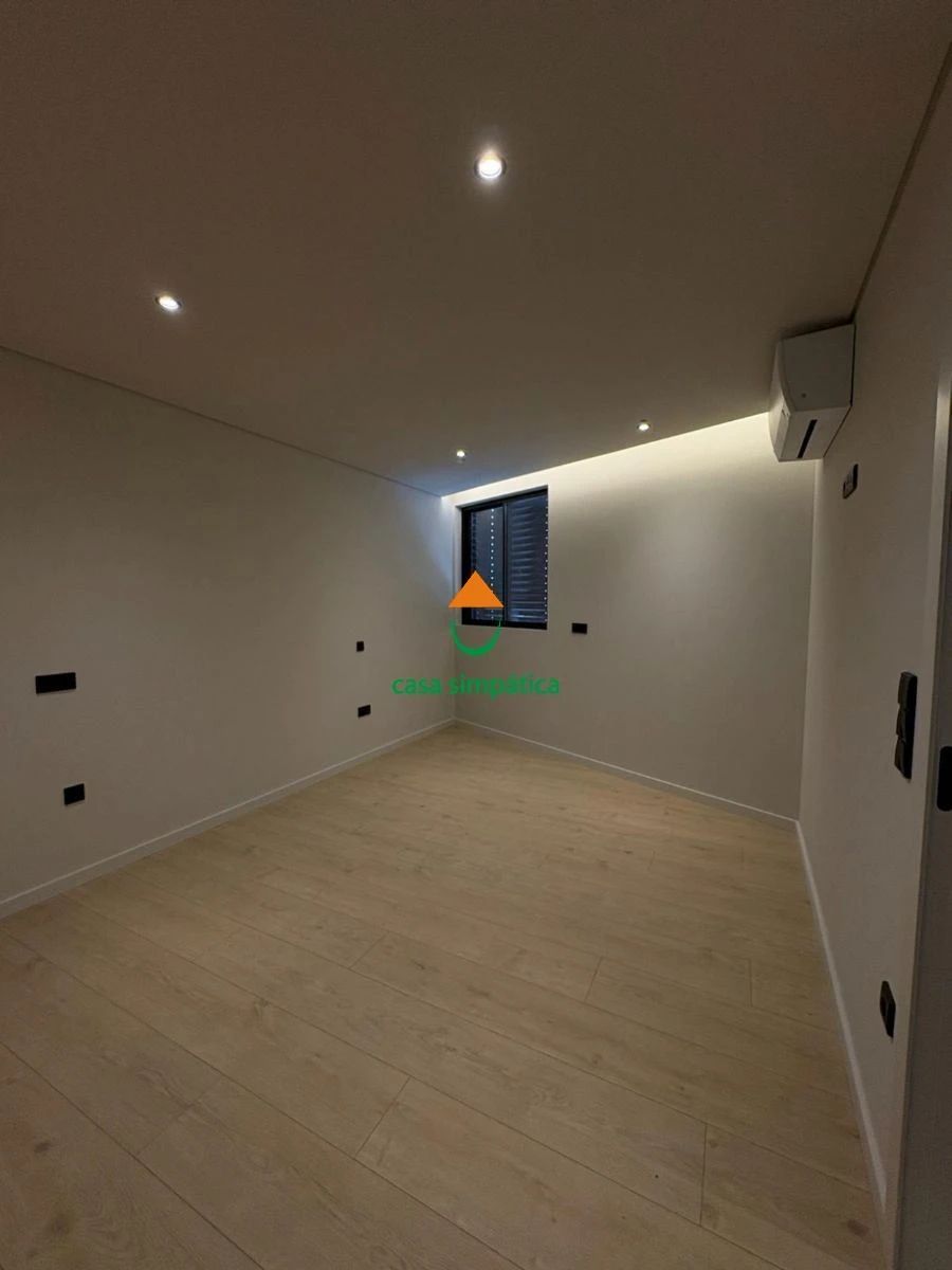 Apartamento T3 para Venda em Gondomar (São Cosme), Valbom e Jovim Foto 8