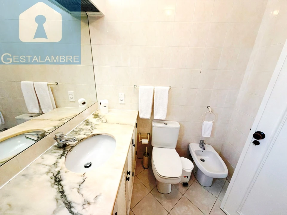 Apartamento T2 para Venda em Albufeira e Olhos de Água Foto 16