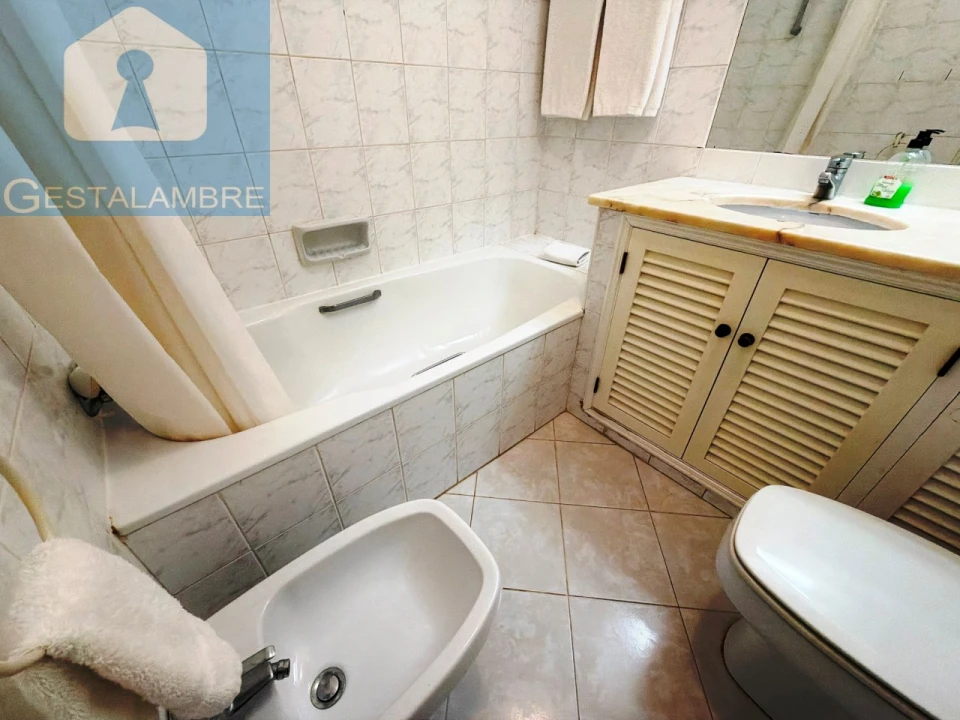 Apartamento T2 para Venda em Albufeira e Olhos de Água Foto 26