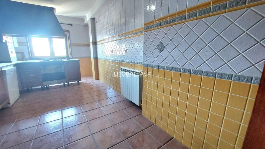 Apartamento T3 para Venda em São Bernardo Foto 3