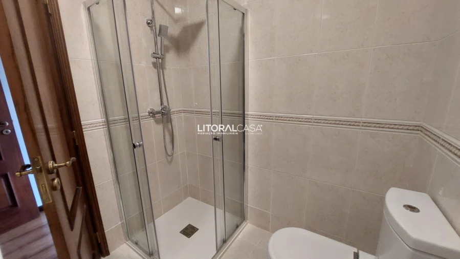Apartamento T3 para Venda em São Bernardo Foto 23