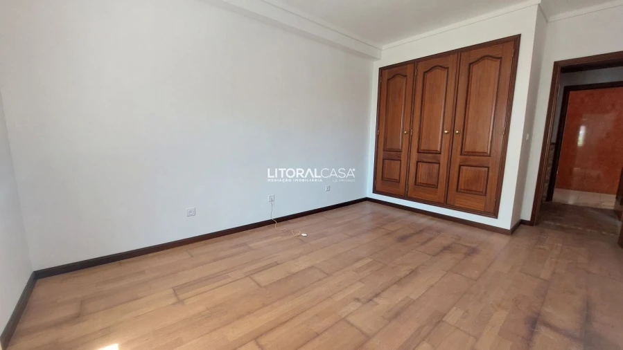 Apartamento T3 para Venda em São Bernardo Foto 8