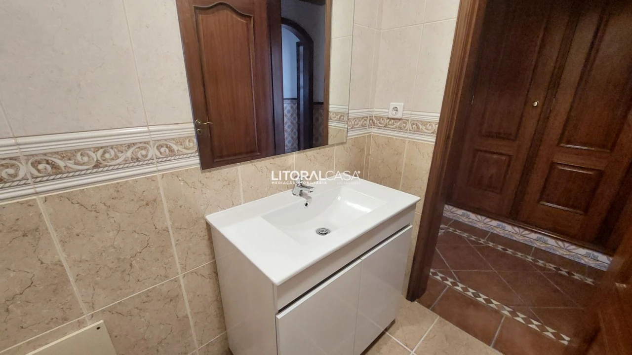 Apartamento T3 para Venda em São Bernardo Foto 20