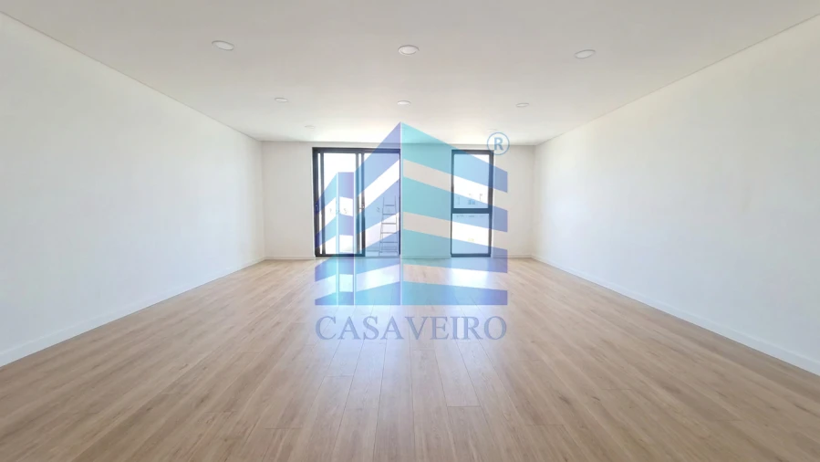 Apartamento T3 para Venda em São Bernardo Foto 4