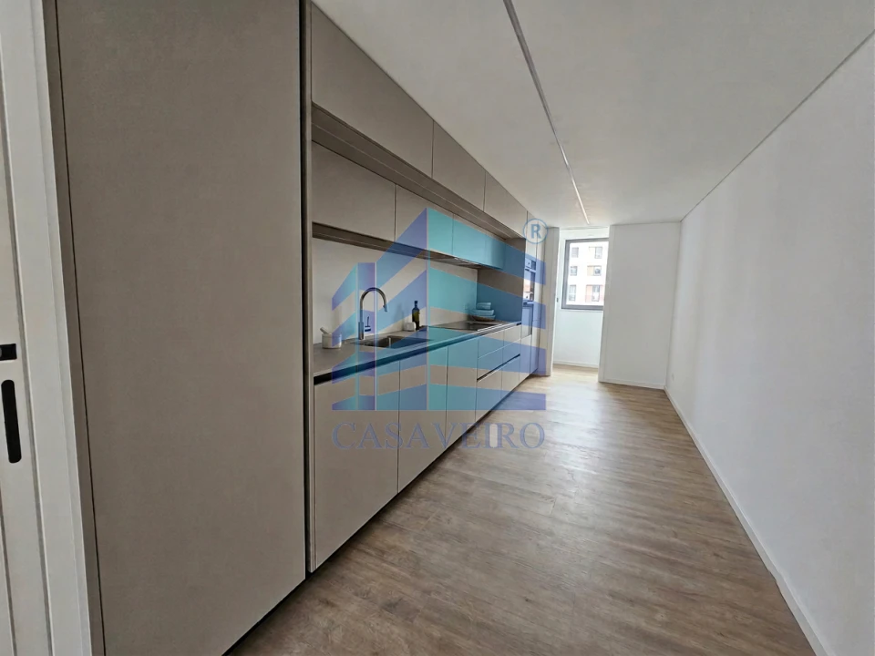 Apartamento T3 para Venda em São Bernardo Foto 2